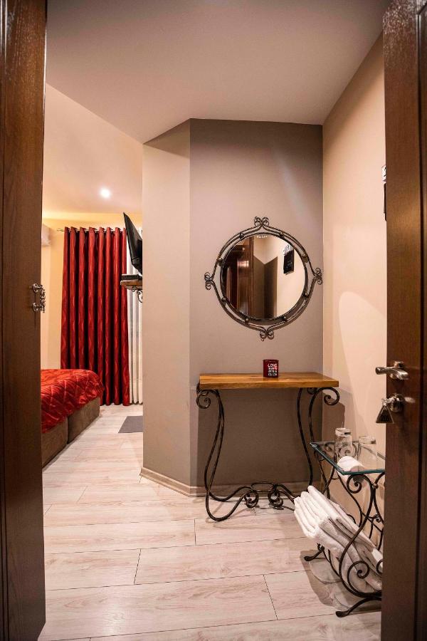 Eden Boutique Hotel 4*